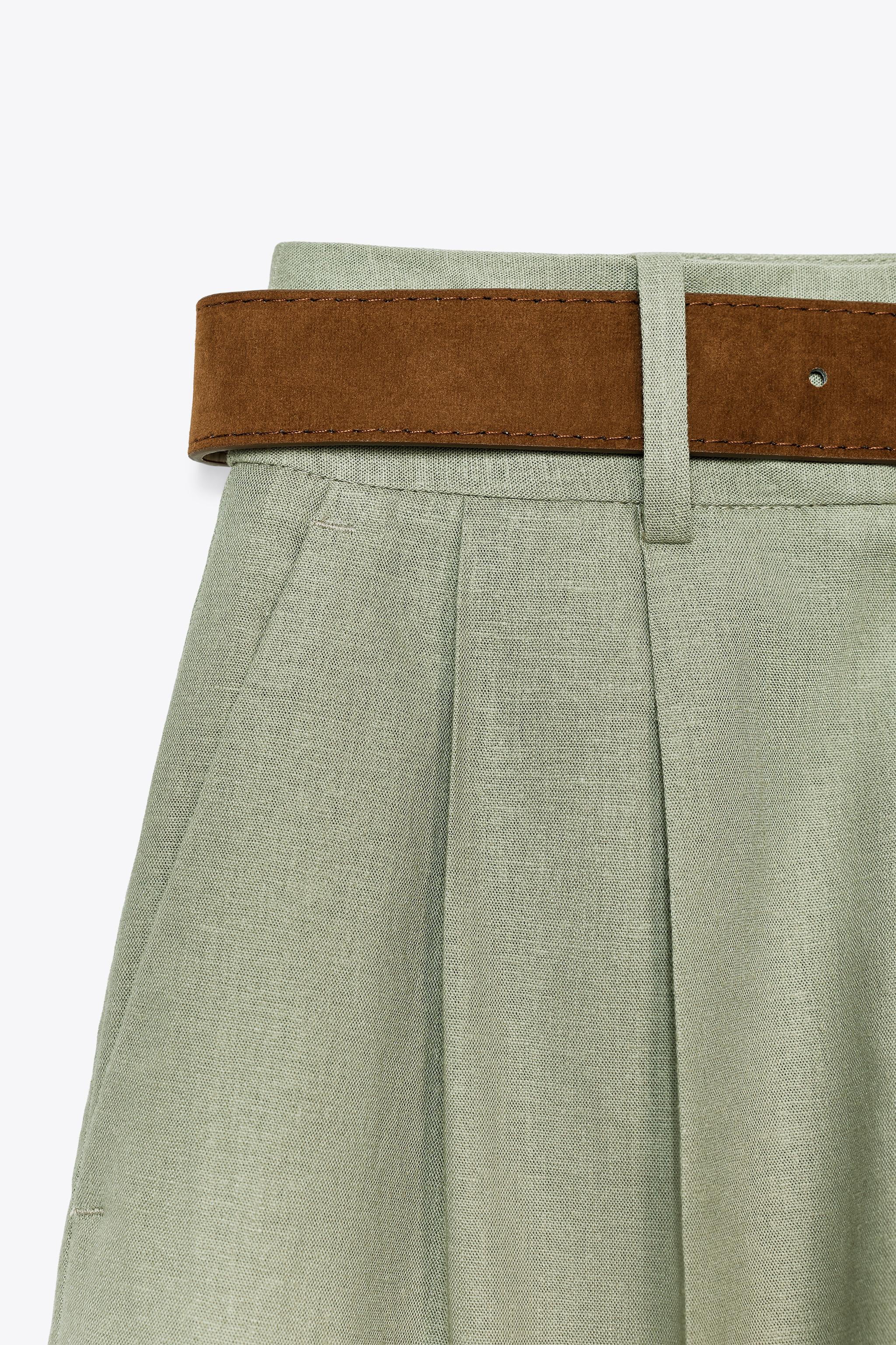 LINEN PLEATED BELTED BERMUDA SHORTS